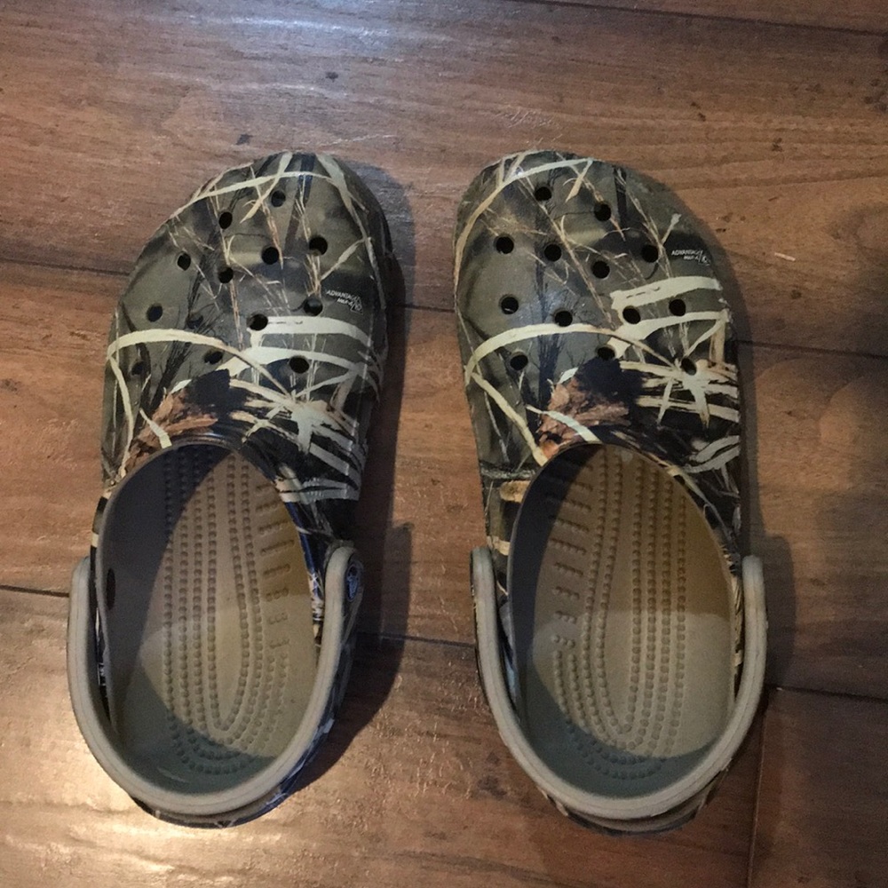 Camo crocs- accepting offers